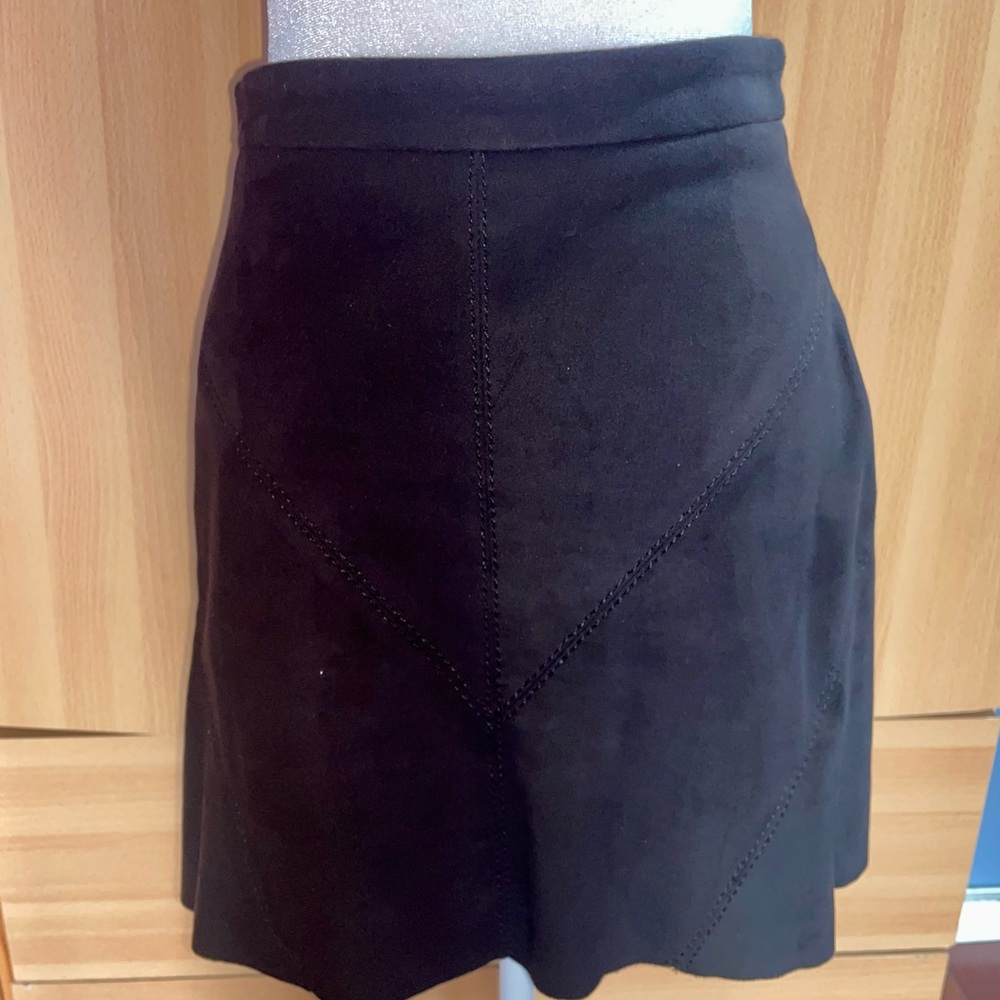 H&M Black Suede skirt